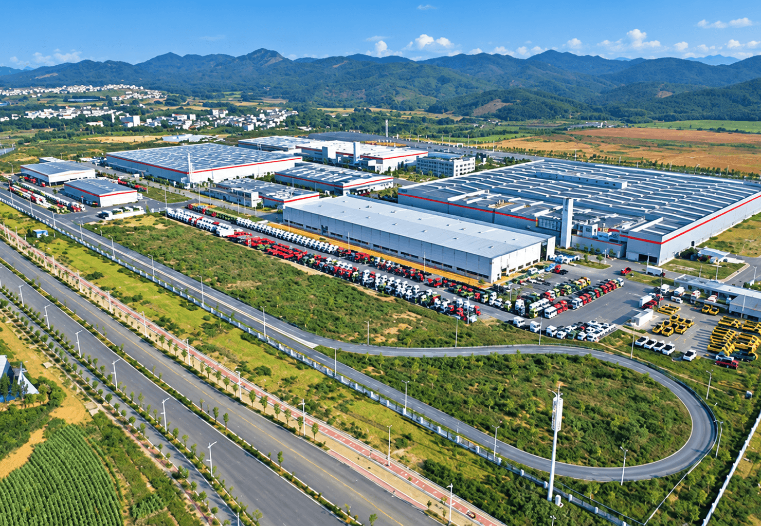 一汽解放柳州分公司生产基地全景